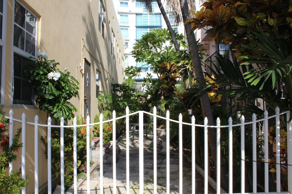 Baltic Hotel Miami Beach Exterior foto